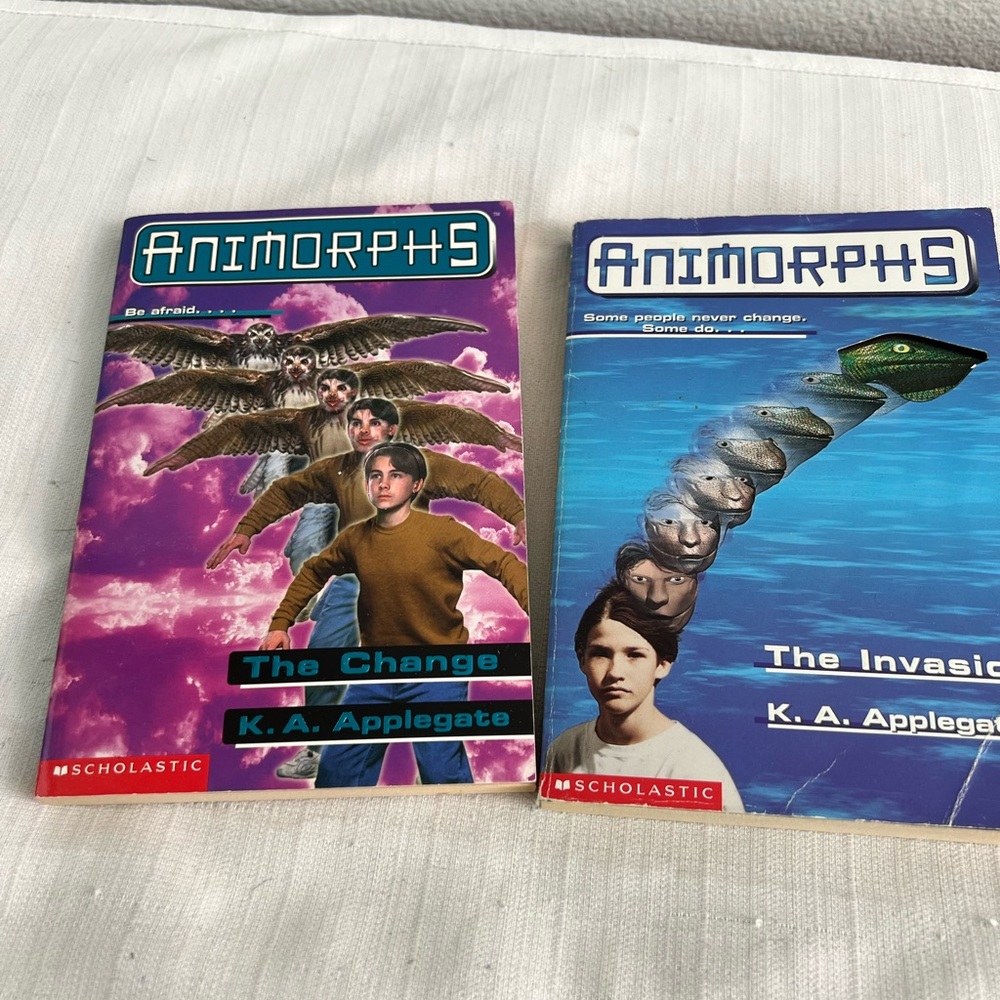 Animorphs‎ Book lot of 2 
by K.A. Applegate